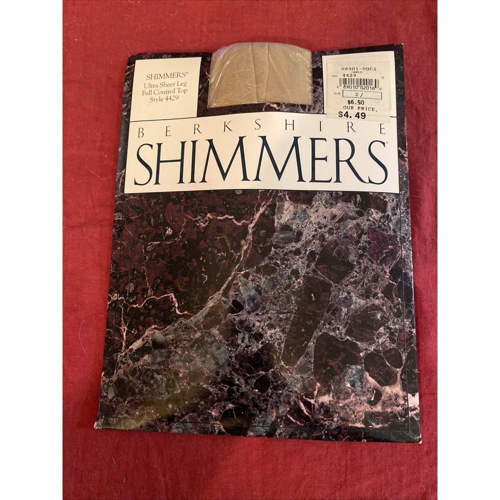 BERKSHIRE Ivory Shimmers Size 2 Control Top Pantyhose Style 4429 NEW 1990
